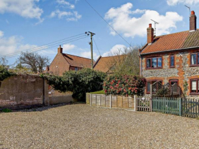 2 bed property in Northrepps 26369